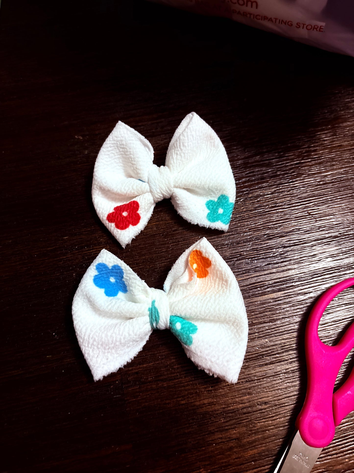 🌸handmade floral bows🌸